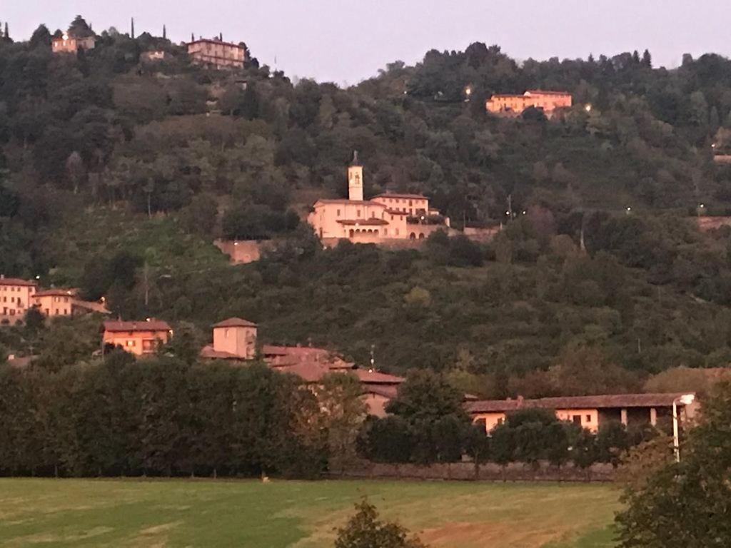 B&B I Colli Di Bergamo Alta Valbrembo Zewnętrze zdjęcie